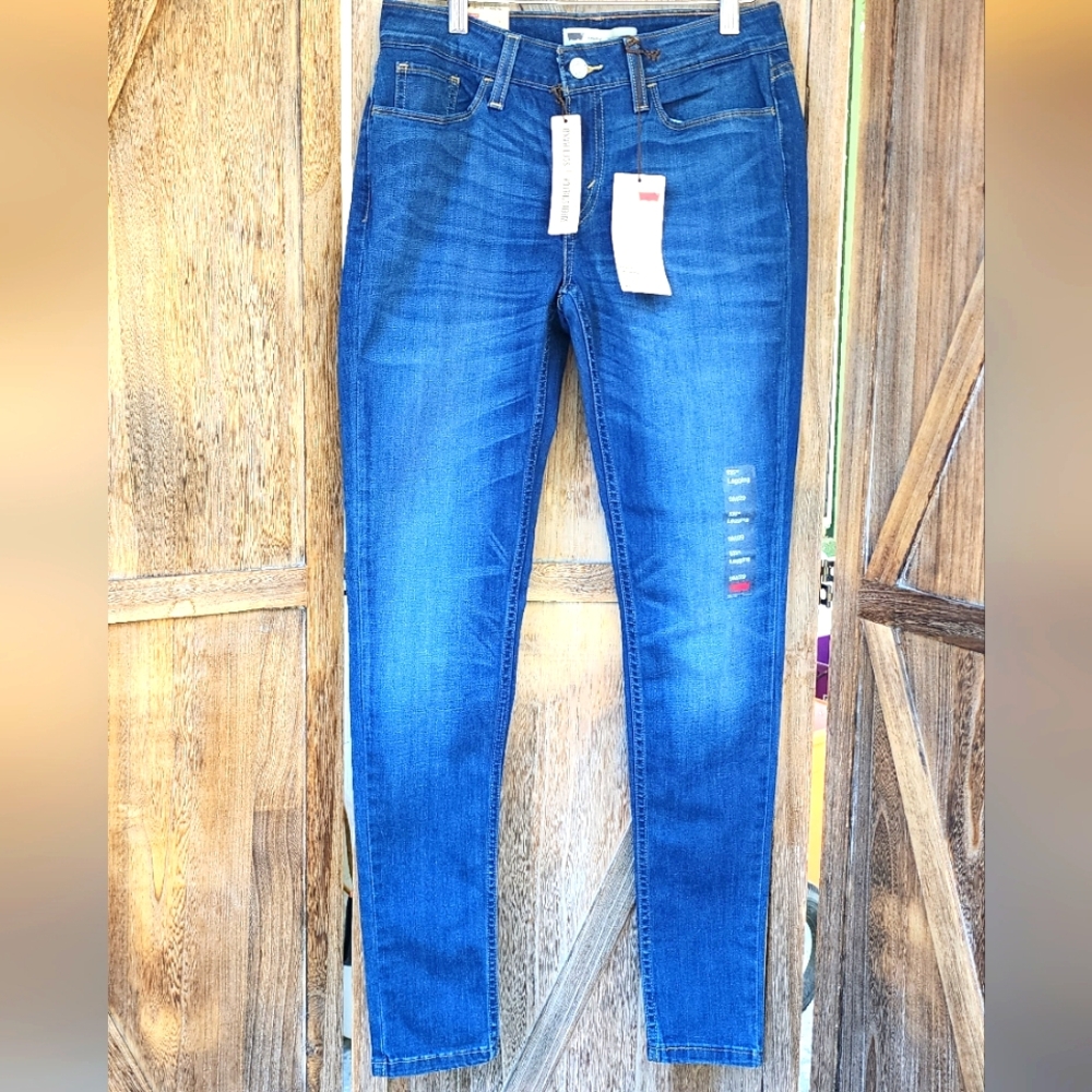 Levi's 535 Nwt Ladies Ultra Low Rise Leggings